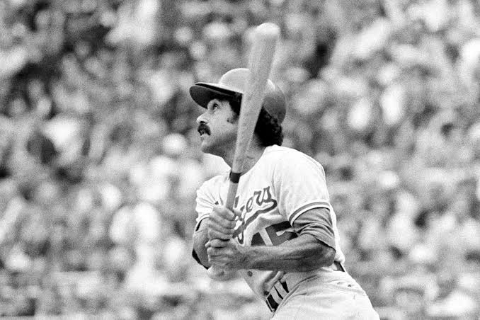 Fallece Davey Lopes, leyenda de los Dodgers y maestro del robo de bases, a los 80 años