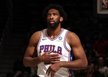 Joel Embiid es operado de emergencia por apendicitis y deja en incertidumbre a los Philadelphia 76ers