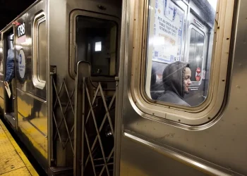 Gobierno Trump pagará fondos para metro de Nueva York pausados por política de diversidad