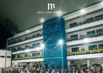 Nayib Bukele da permiso para que banda cristiana ofreciera concierto en cárcel de El Salvador
