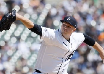 Torkelson deja en el terreno a Milwaukee y Tigres rescatan a Skubal con victoria dramática