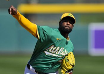 Severino brilla desde la lomita y Butler responde con poder en triunfo de los Atléticos