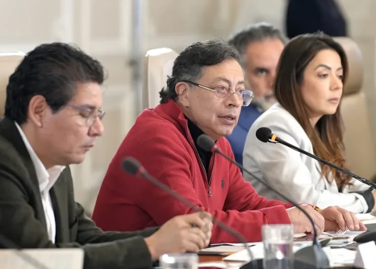 Petro anuncia que su reunión con Delcy Rodríguez se centrará en la seguridad fronteriza
