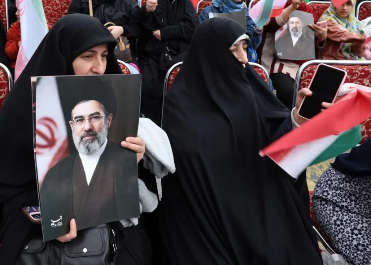 El Ejército iraní promete «ataques más devastadores que nunca» tras el bombardeo de un puente