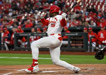 Walker se mantiene encendido y lidera triunfo de San Luis; Ramírez hace historia en Cleveland