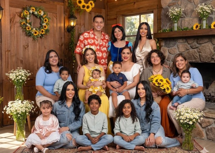 Con emotivas fotografías, figuras del entretenimiento celebran el Día de las Madres