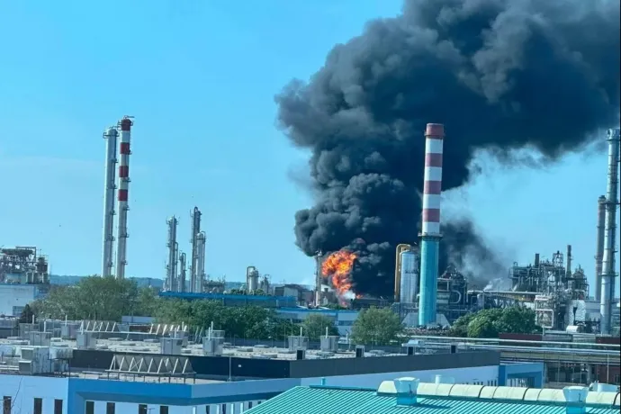 Un muerto y ocho heridos en Hungría por una explosión en una gran planta petroquímica