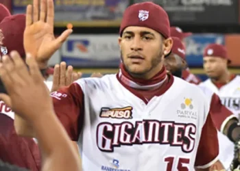 Angelinos ascienden a José Sirí desde Triple-A