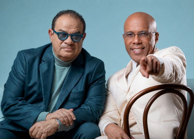 Tony Vega y Ramón Orlando celebran 50 años de éxitos en Rancho Steak House por el Día de las Madres