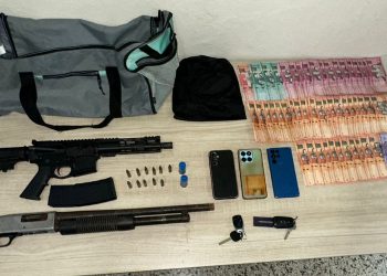 PN apresa hombre y mujer acusados de presuntos atracos y robo de pasola en SFM