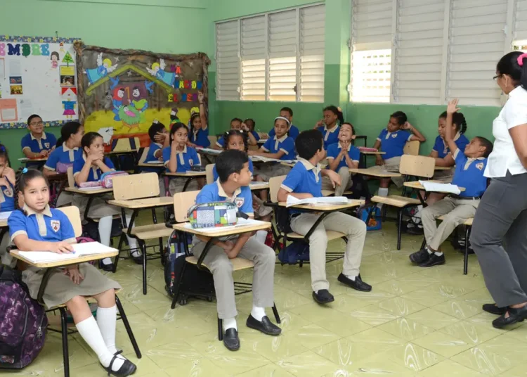 Más de 1,600 pares evaluadores inician fase clave de la Evaluación de Desempeño Docente
