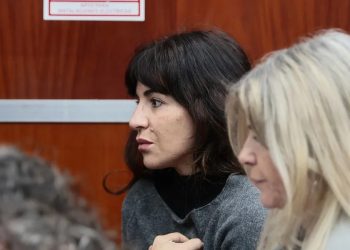 Suspenden juicio por muerte de Maradona tras crisis de su hija por video de autopsia