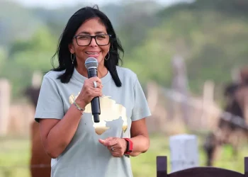 Delcy Rodríguez anuncia que Venezuela superará las 500 excarcelaciones de detenidos