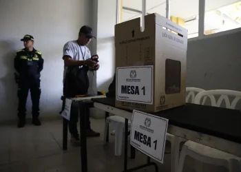 Colombia vota en primera vuelta para elegir al sucesor del presidente Gustavo Petro