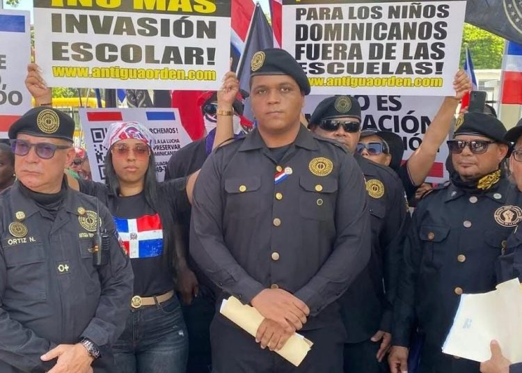 Anyelo Vázquez convoca protesta frente al Palacio Nacional tras manifestación de haitianos