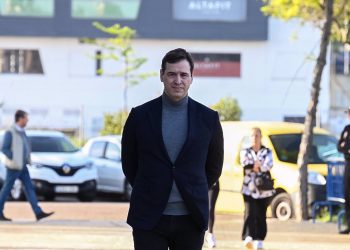 Hermano de Pedro Sánchez irá a juicio en España por presunta prevaricación y tráfico de influencias