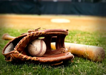 Prospecto venezolano de Seattle recibe suspensión de 80 juegos por dopaje