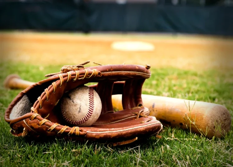 Prospecto venezolano de Seattle recibe suspensión de 80 juegos por dopaje