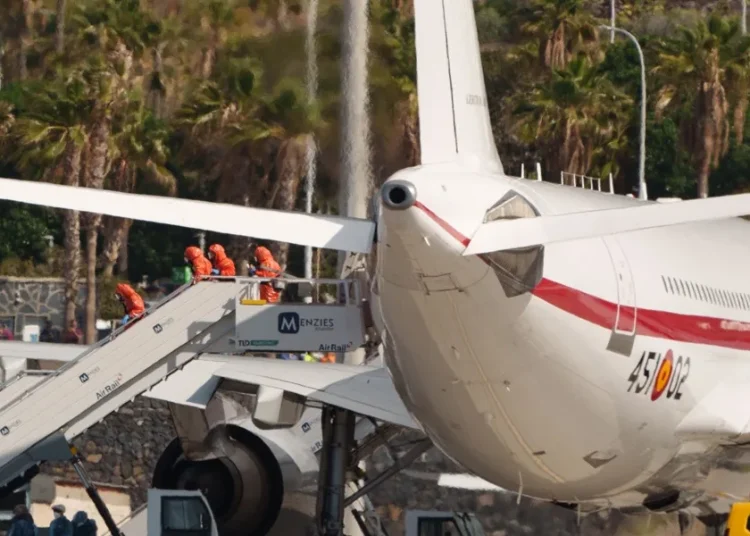 Canadá vigila a 36 personas por el brote de hantavirus vinculado a un crucero
