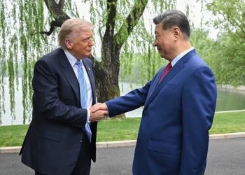 Trump se olvida de la guerra comercial para hacer negocios con su «amigo» Xi en China