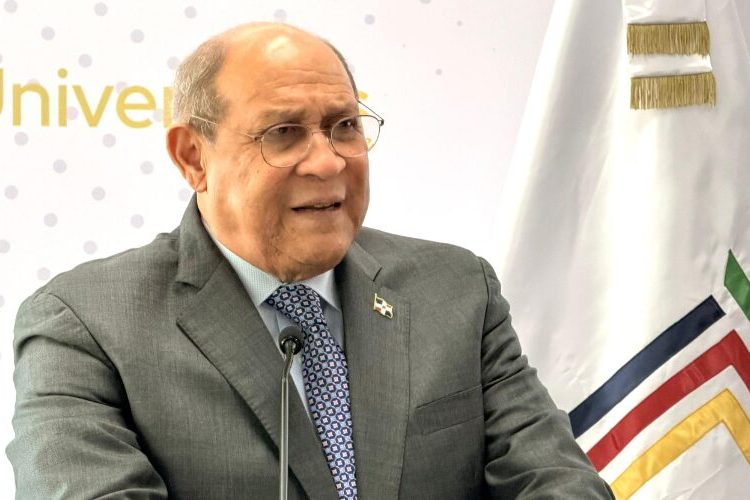 Santos Badía afirma reforma educativa convertirá RD en destino académico internacional