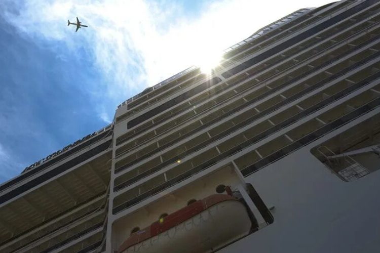 Cabo Verde no deja desembarcar a enfermos del crucero investigado por un brote de hantavirus