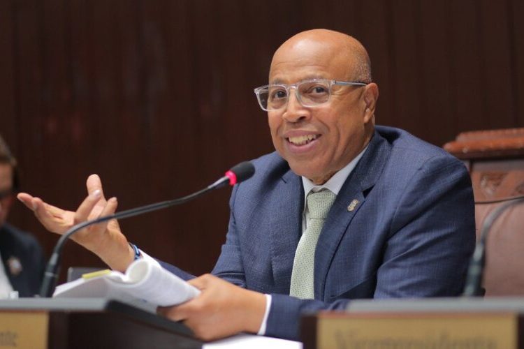 Diputados aprueban en primera discusión y a unanimidad proyecto de reforma laboral