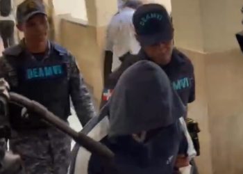 Trasladan al “Chino de Mudan” al Palacio de Justicia de Ciudad Nueva tras acusación de agresión