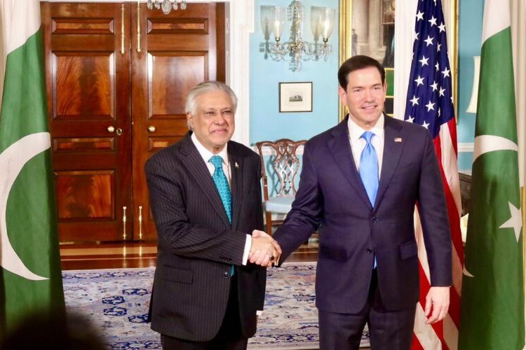 Rubio se reúne con mediador paquistaní antes de que Trump tome una decisión sobre Irán