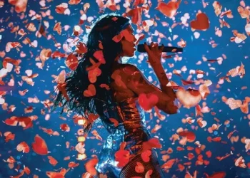 Dua Lipa lanzará una película y un álbum en vivo grabados en Ciudad de México