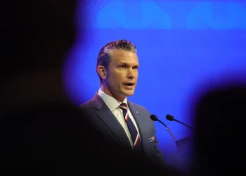 Hegseth: «Trump es paciente en la búsqueda de un gran acuerdo con Irán»