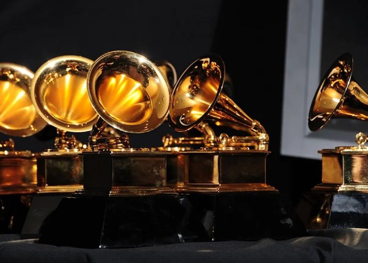 El CEO de los Latin Grammy se desmarca del ‘streaming’: «No premiamos la popularidad»