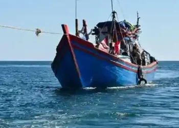 Hallan con vida a los tripulantes de un barco desaparecido y que salió de la Bahía de Manzanillo el 4 de mayo