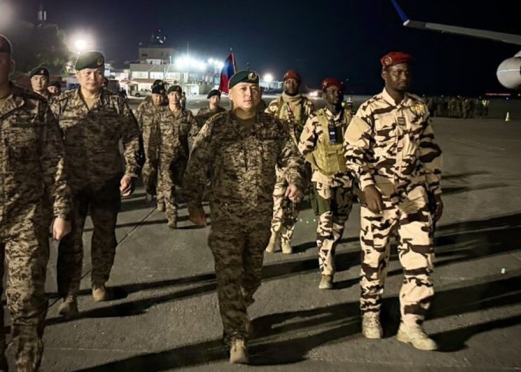 Comandante militar mongol asume el control de la fuerza internacional contra las pandillas en Haití
