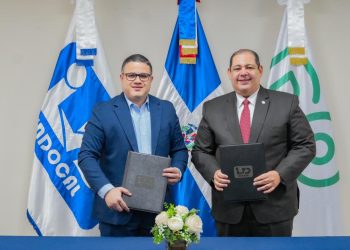 DO Sostenible e INDOCAL firman acuerdo para fortalecer fiscalización en gestión de residuos sólidos