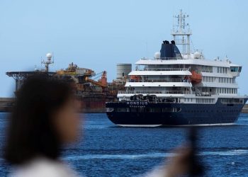 Australia repatriará el viernes en un vuelo chárter a sus evacuados del Hondius