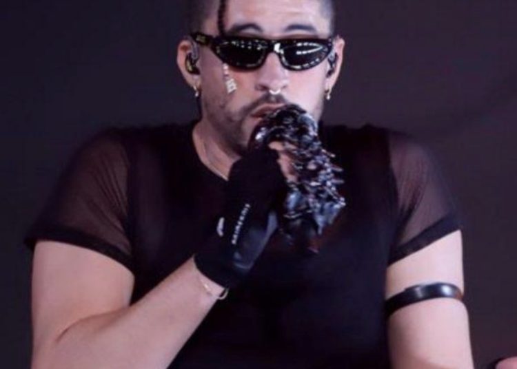 Museo de Cera de Madrid presenta figura de Bad Bunny