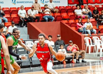 Gigantes castigaron a soles con ofensiva demoledora