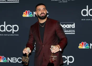Drake destrona a Michael Jackson como el solista con más números 1 de la historia en Billboard