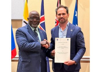 CARICOM IMPACS y Crime Stoppers firman alianza para fortalecer la seguridad en el Caribe