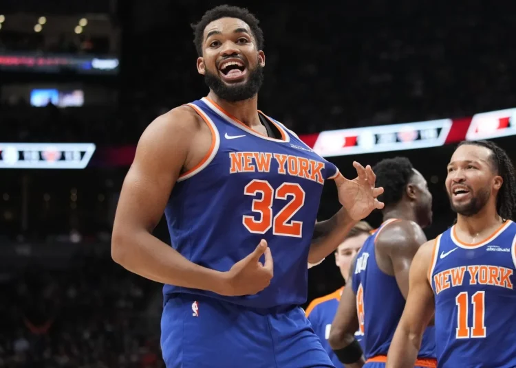 Knicks logran primer triunfo en la final del Este con remontada histórica; Towns firma doble-doble