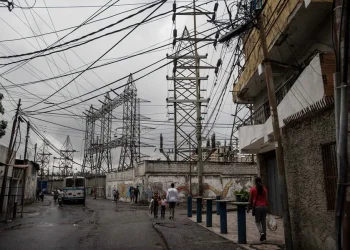 Venezuela realiza “maniobras” para estabilizar el sistema eléctrico ante un “hito de demanda”