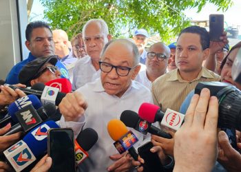 Sindicalistas presionan al Congreso para preservar cesantía y otros derechos en el Día del Trabajador