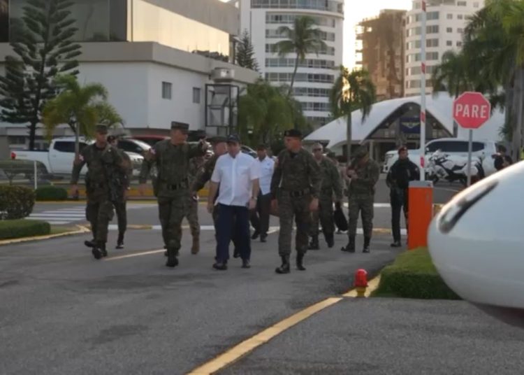 Ministros de Defensa y de la Presidencia supervisan frontera para reforzar seguridad y desarrollo