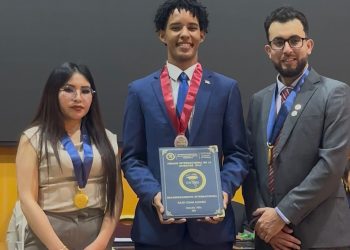Julio Álvarez gana Premio Internacional de la Juventud 2026