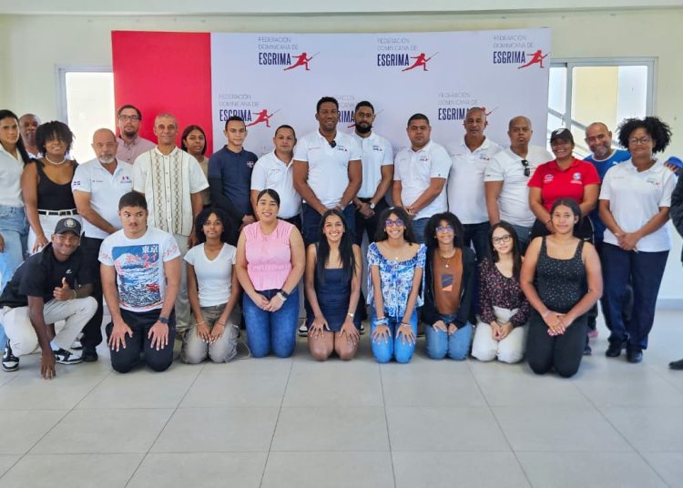 Federación de Esgrima se prepara para los Juegos Centroamericanos