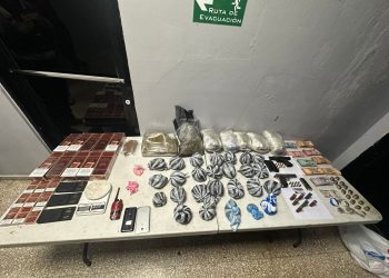 DNCD y Policía desmantelan red de microtráfico en SFM; incautan más de 8 kilos de droga