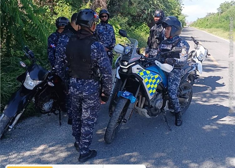 Policía frustra carrera clandestina de motocicletas en Azua donde apostarían RD$1 millón