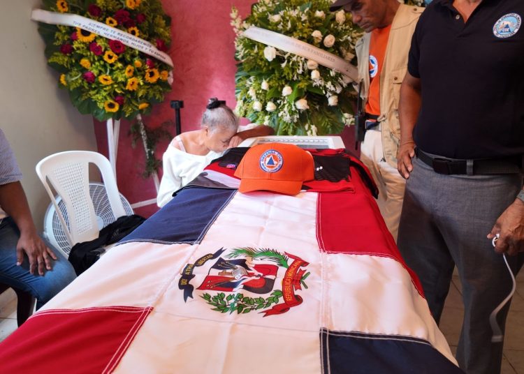 Familiares de sargento ultimado en operativo en La Joya exigen esclarecer el caso