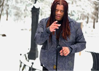 Charlie Valens mezcla ritmos tropicales en álbum “Fusiones 2.0”